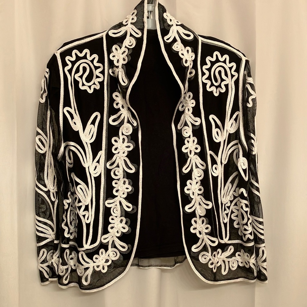 Black and white Mesh Appliquéd jacket